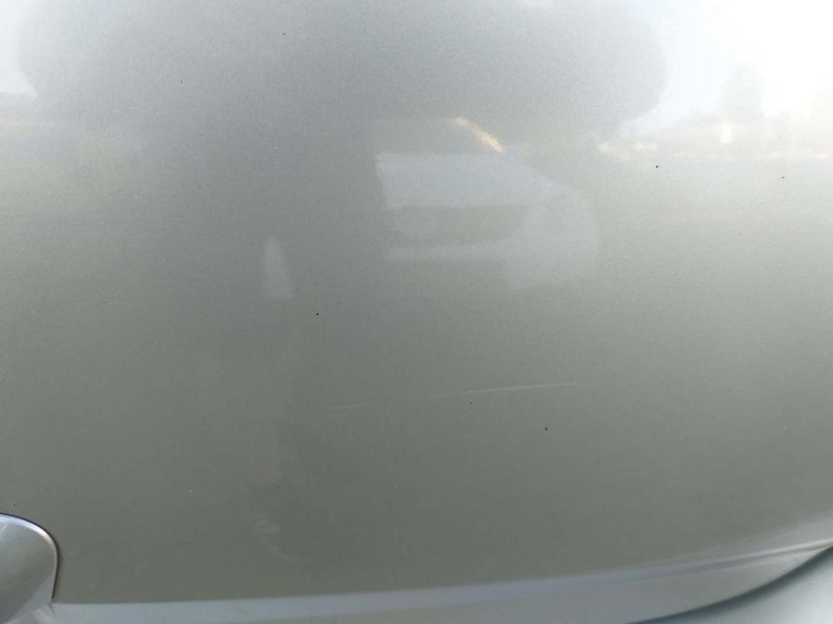 Opel Corsa D original Heckklappe mit Heckscheibe Champagnersilber Z40M 3-Türer Bj.2007